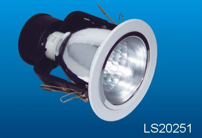 Model: 2.5″立式二支架筒燈
